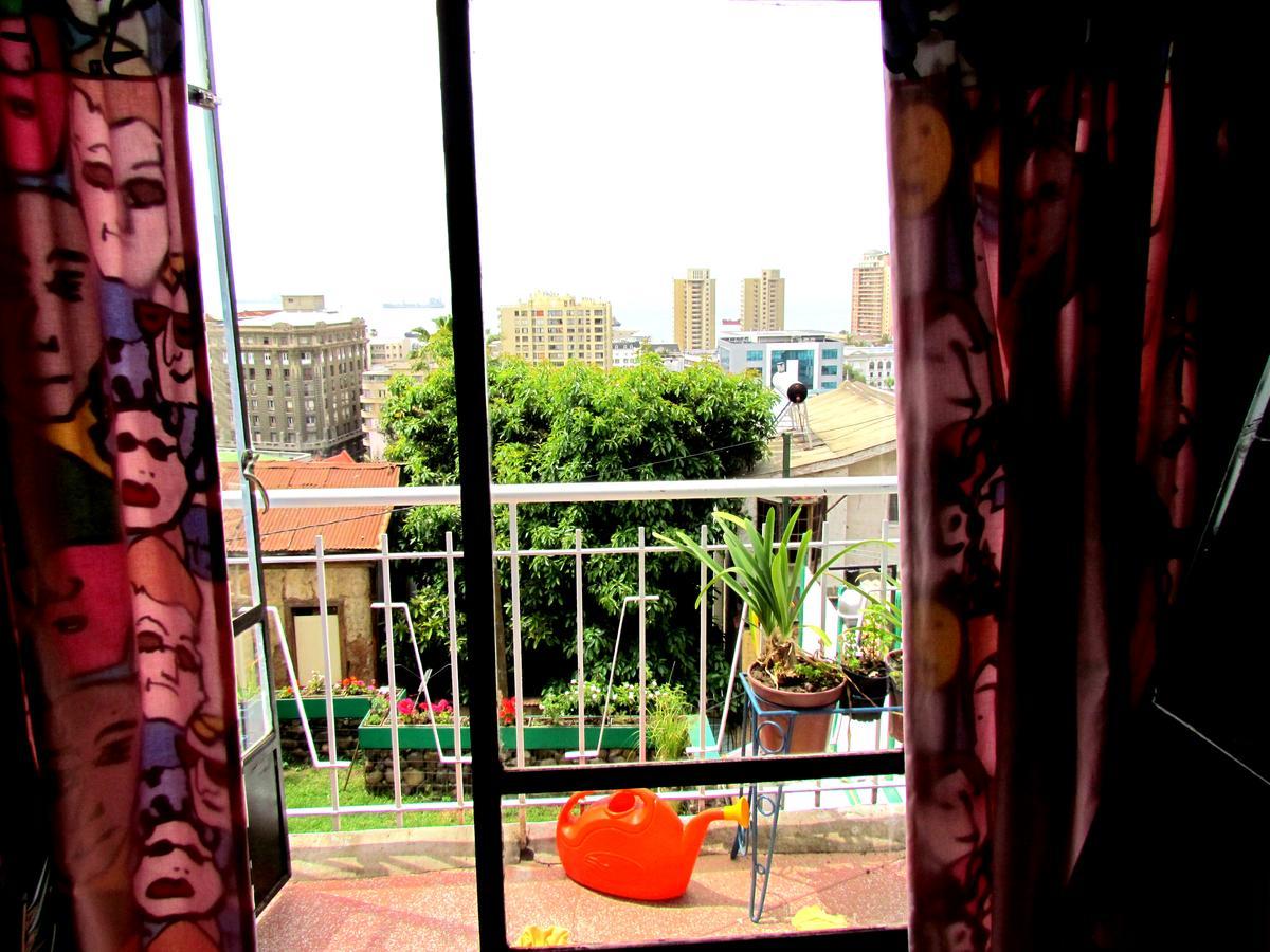 La Casa Azul Hostel Valparaíso Exterior photo